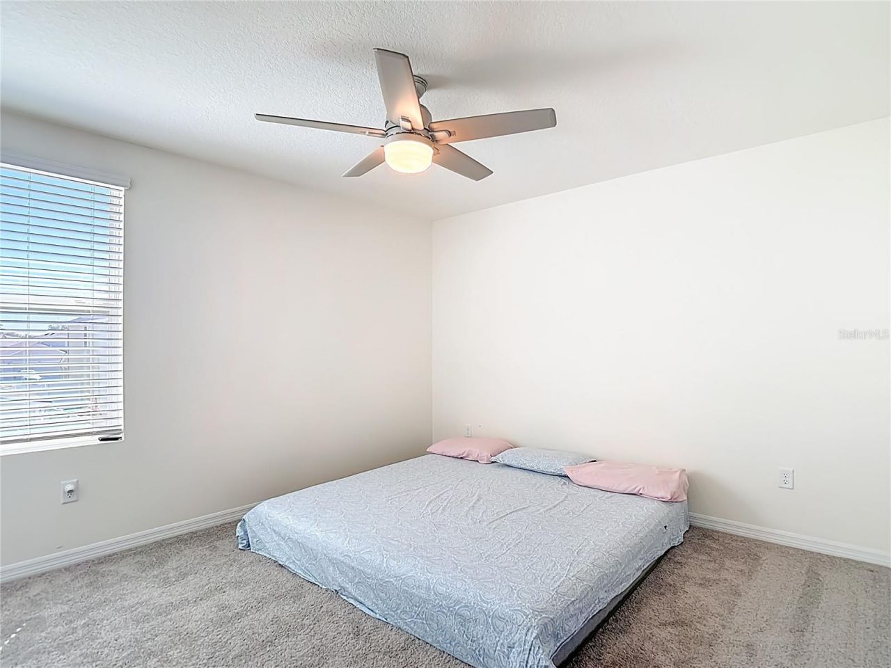 35668 Doveland Drive, Zephyrhills, FL 33541 Photo
