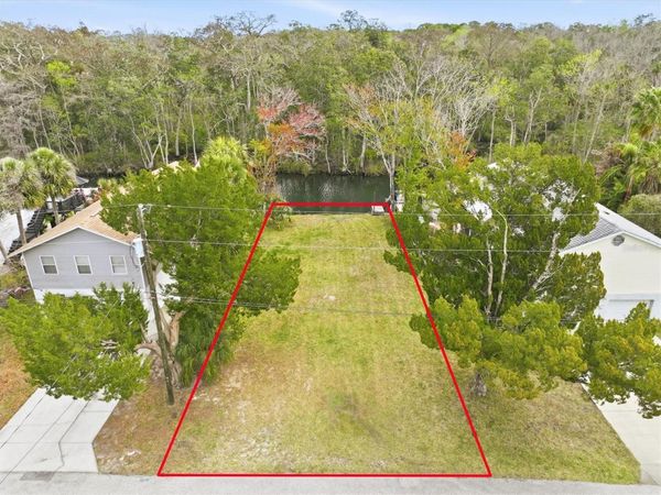 7304 SUNFISH CIRCLE , WEEKI WACHEE, FL 34607
