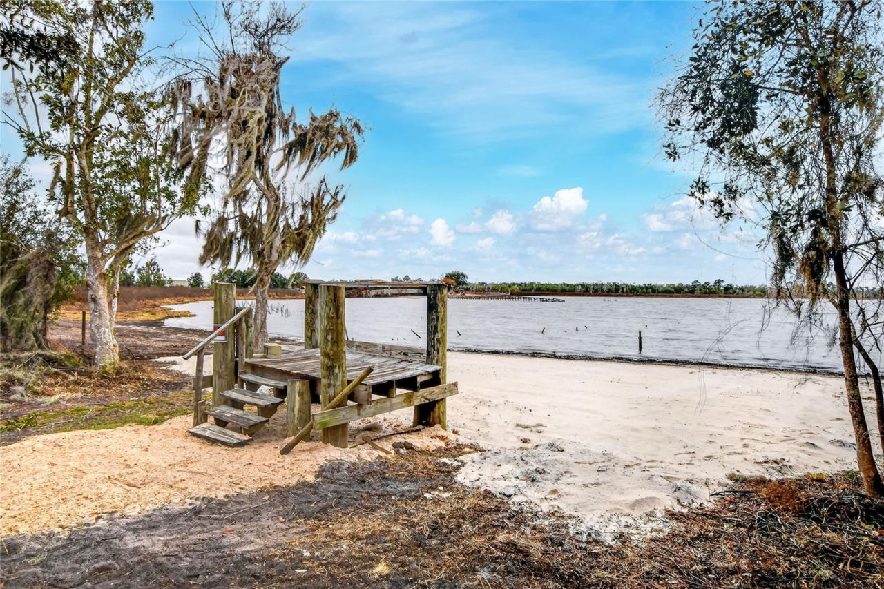 Lake Buffum Road E, Fort Meade, FL 33841 Photo