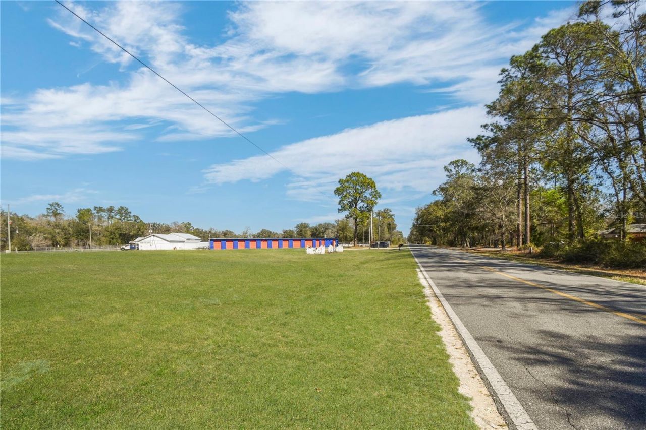 9150 SE County Road 221 , Hampton, FL 32044 Photo