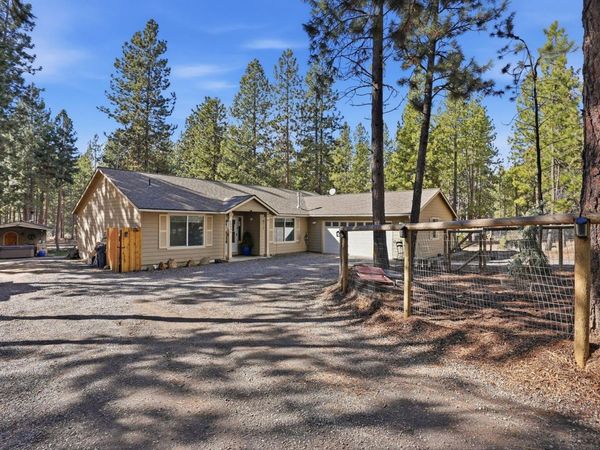 60095 Crater Road, Bend, OR 97702