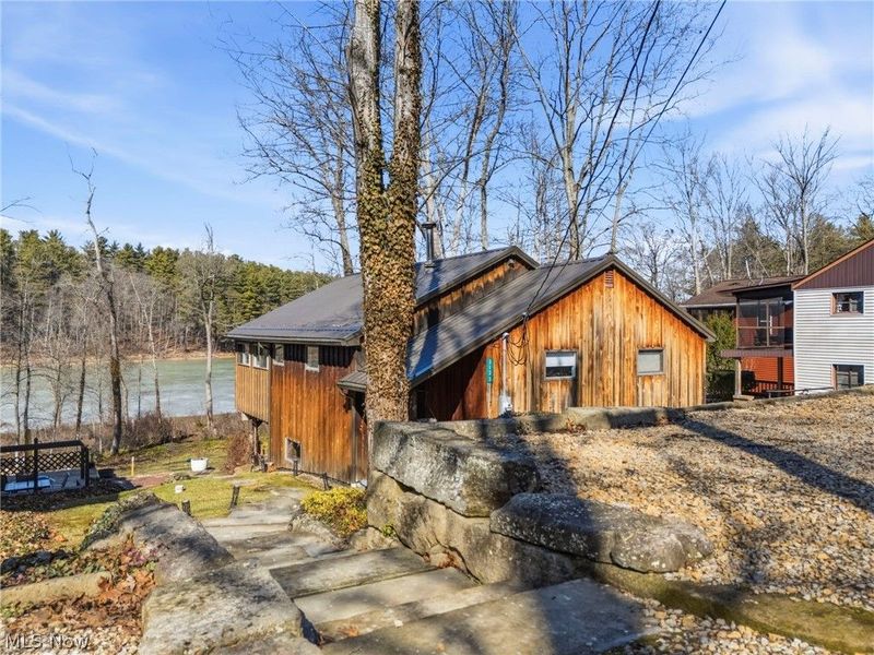 3133 Rockwood Drive SW, Carrollton, OH 44615 Photo 1