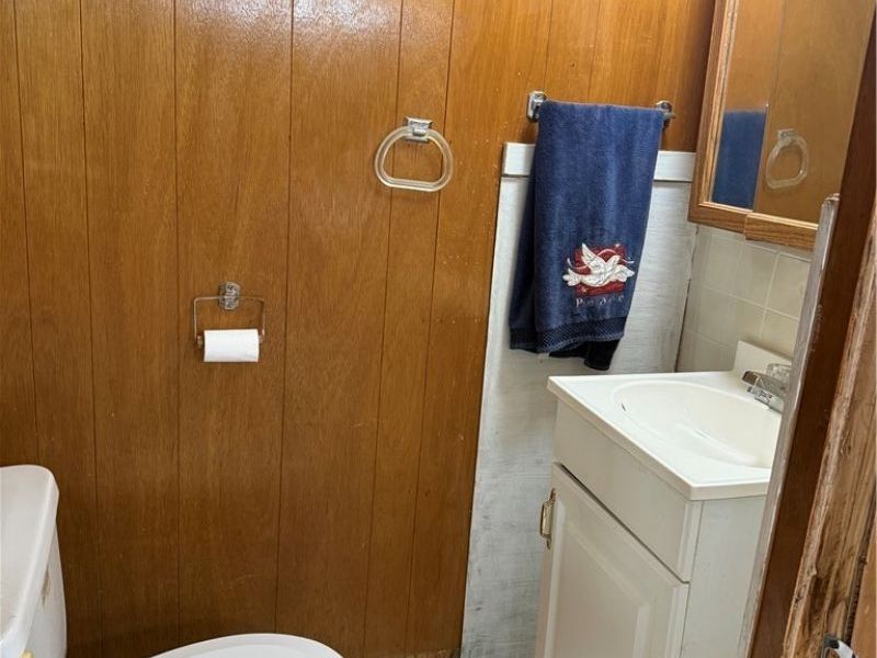 3934 Robert Avenue, Cleveland, OH 44109 Photo 18