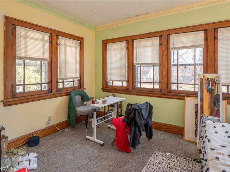 370 Wildwood Avenue, Akron, OH 44320 Photo 12