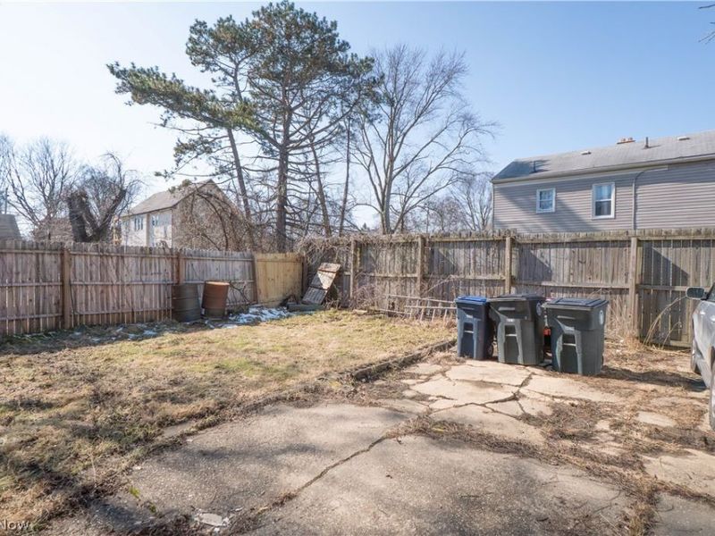 370 Wildwood Avenue, Akron, OH 44320 Photo 28