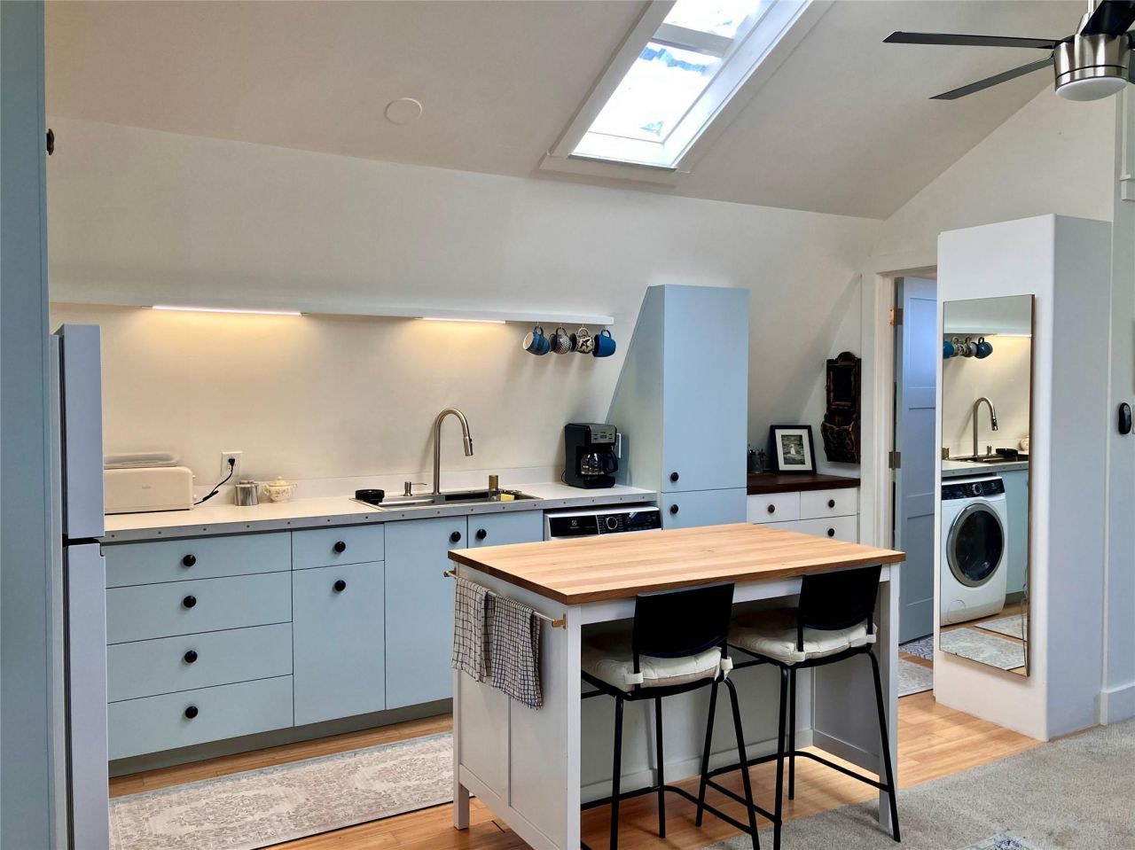 2102 Travis Heights Blvd, Unit C, Austin, TX 78704 Main Photo