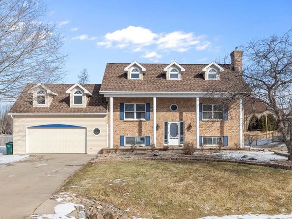 2618 W SUNNYVIEW CIRCLE, Appleton, WI 54914