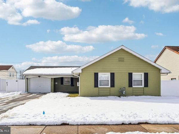 42 MAPLEWICK LANE, WILLINGBORO, NJ 08046