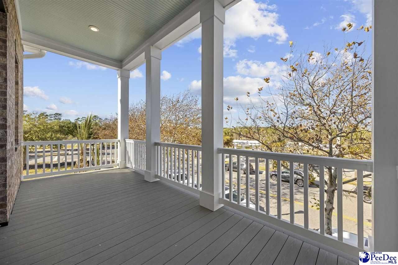 976 Farrow Parkway Unit B Photo 15