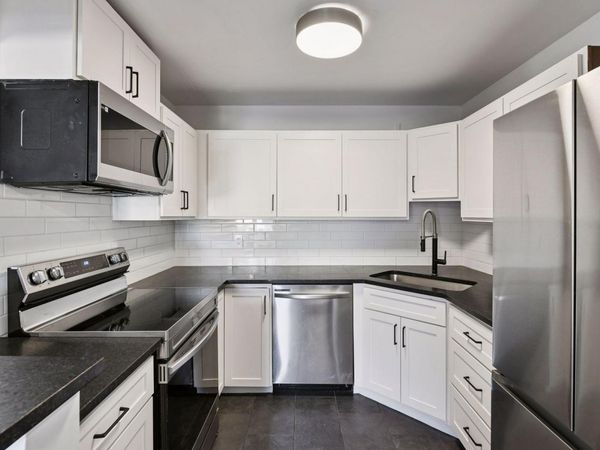 2030 Ridge Drive, Unit 31, Saint Louis Park, MN 55416