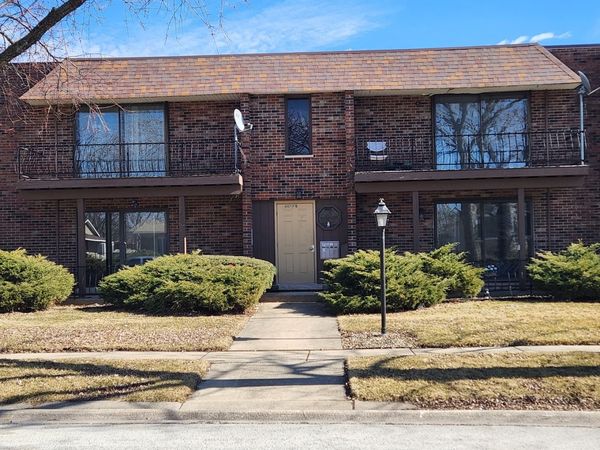 22637 Pleasant Drive, Unit 4, Richton Park, IL 60471