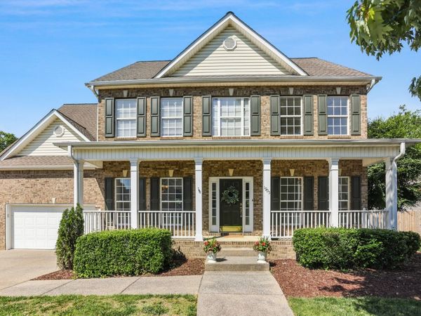 1905 Bunbury Ct, Thompsons Station, TN 37179