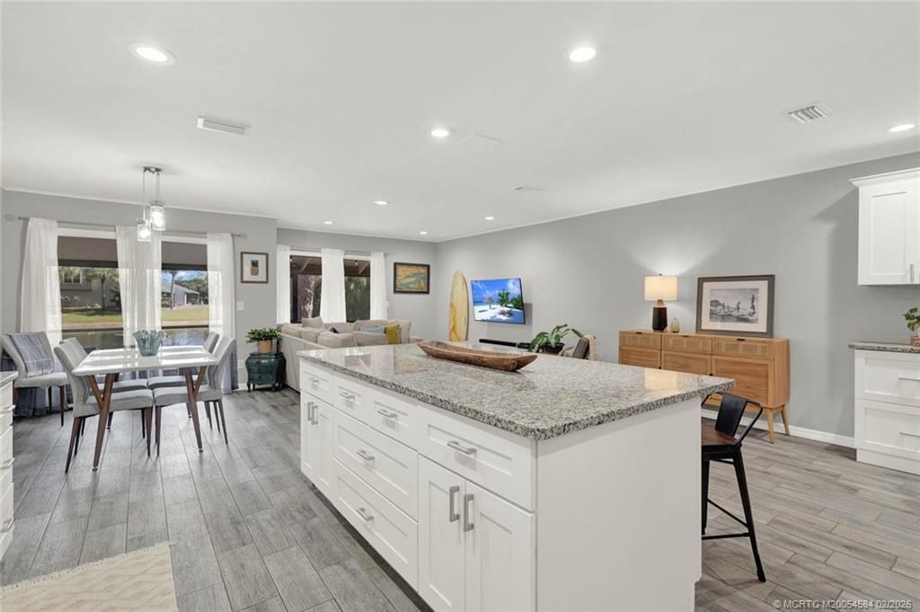 630 NE Wax Myrtle Way, Jensen Beach, FL 34957 Photo