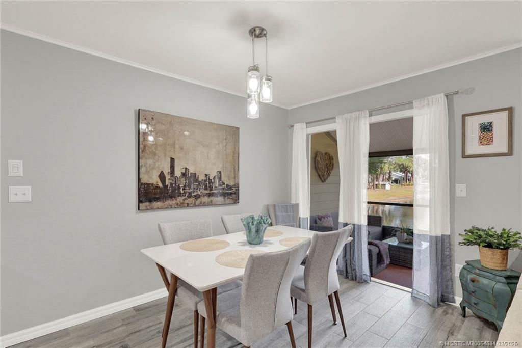 630 NE Wax Myrtle Way, Jensen Beach, FL 34957 Photo