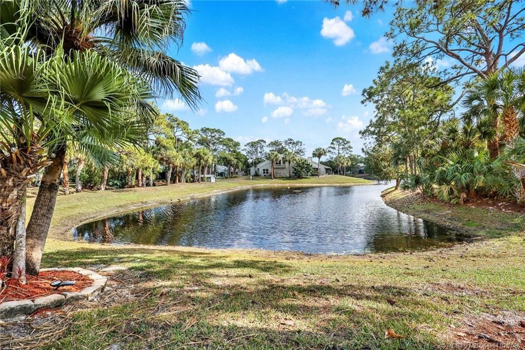 630 NE Wax Myrtle Way, Jensen Beach, FL 34957 Photo