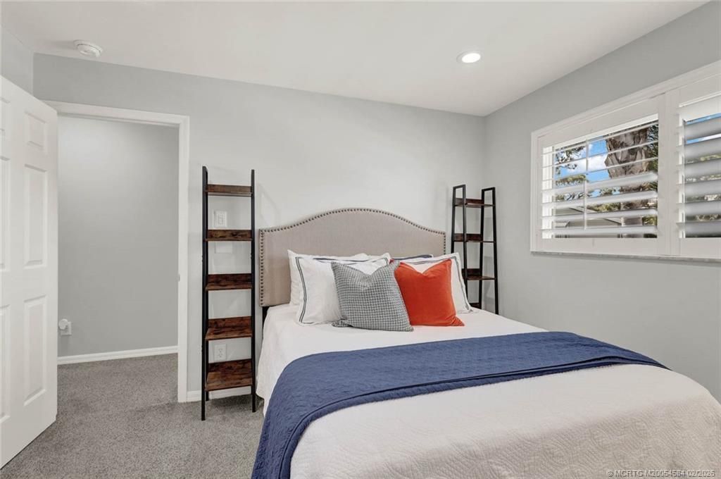 630 NE Wax Myrtle Way, Jensen Beach, FL 34957 Photo