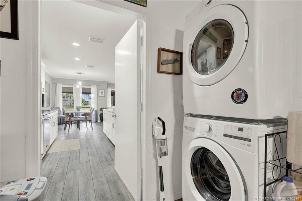 630 NE Wax Myrtle Way, Jensen Beach, FL 34957 Photo