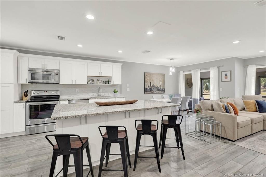 630 NE Wax Myrtle Way, Jensen Beach, FL 34957 Photo