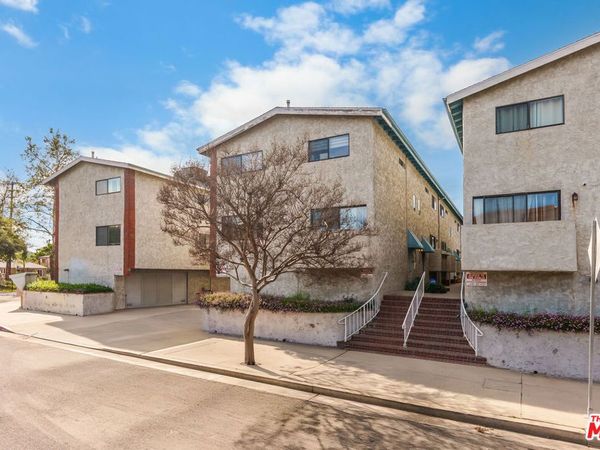 11643 Chandler Boulevard, Unit 111, Valley Village, CA 91601