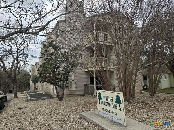 1013 Chestnut Street, Unit C6, San Marcos, TX 78666