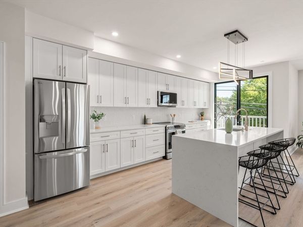 260 Elm St, Unit 304, Everett, MA 02149