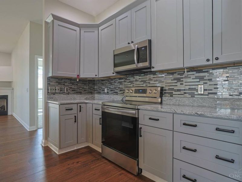 3856 Sandtrap Circle, Mason, OH 45040 Photo 10