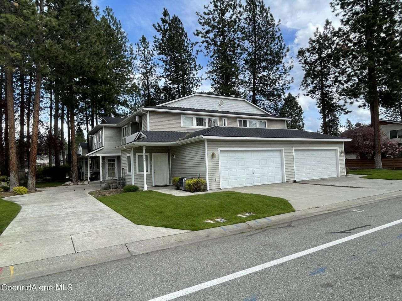 3648 N Steven Pl, Coeur d Alene, ID 83815 Main Photo