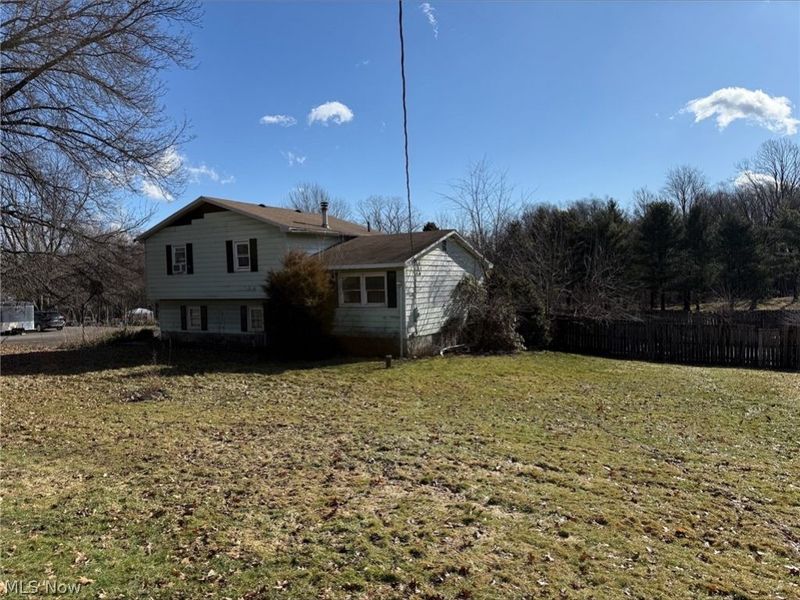 2454 Woodsdale Road, Salem, OH 44460 Photo 7