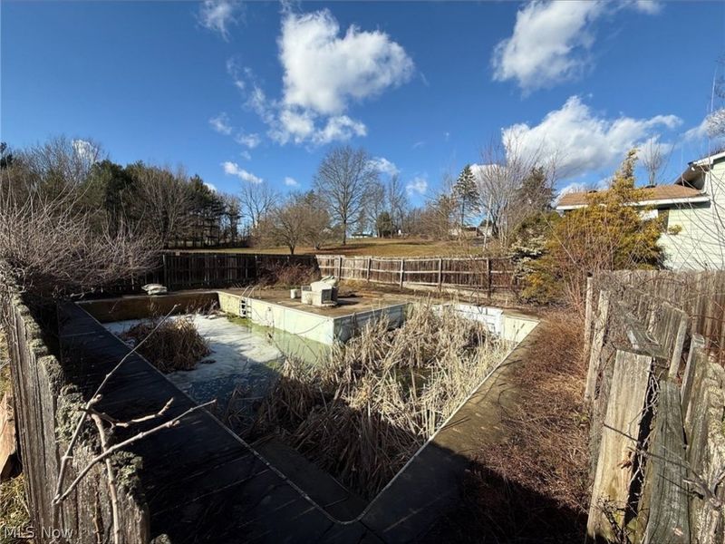 2454 Woodsdale Road, Salem, OH 44460 Photo 9