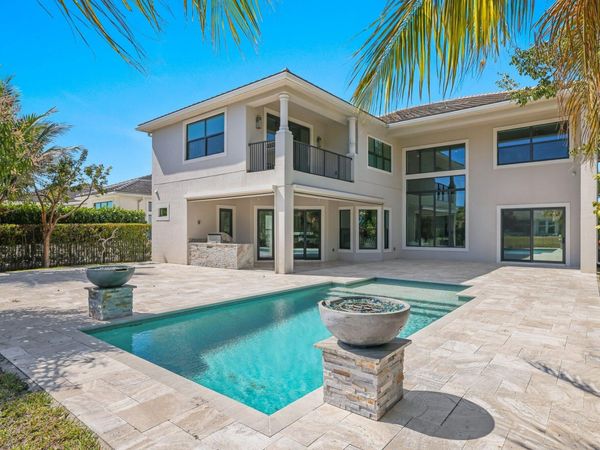 7015 NW 27th Avenue, Boca Raton, FL 33496