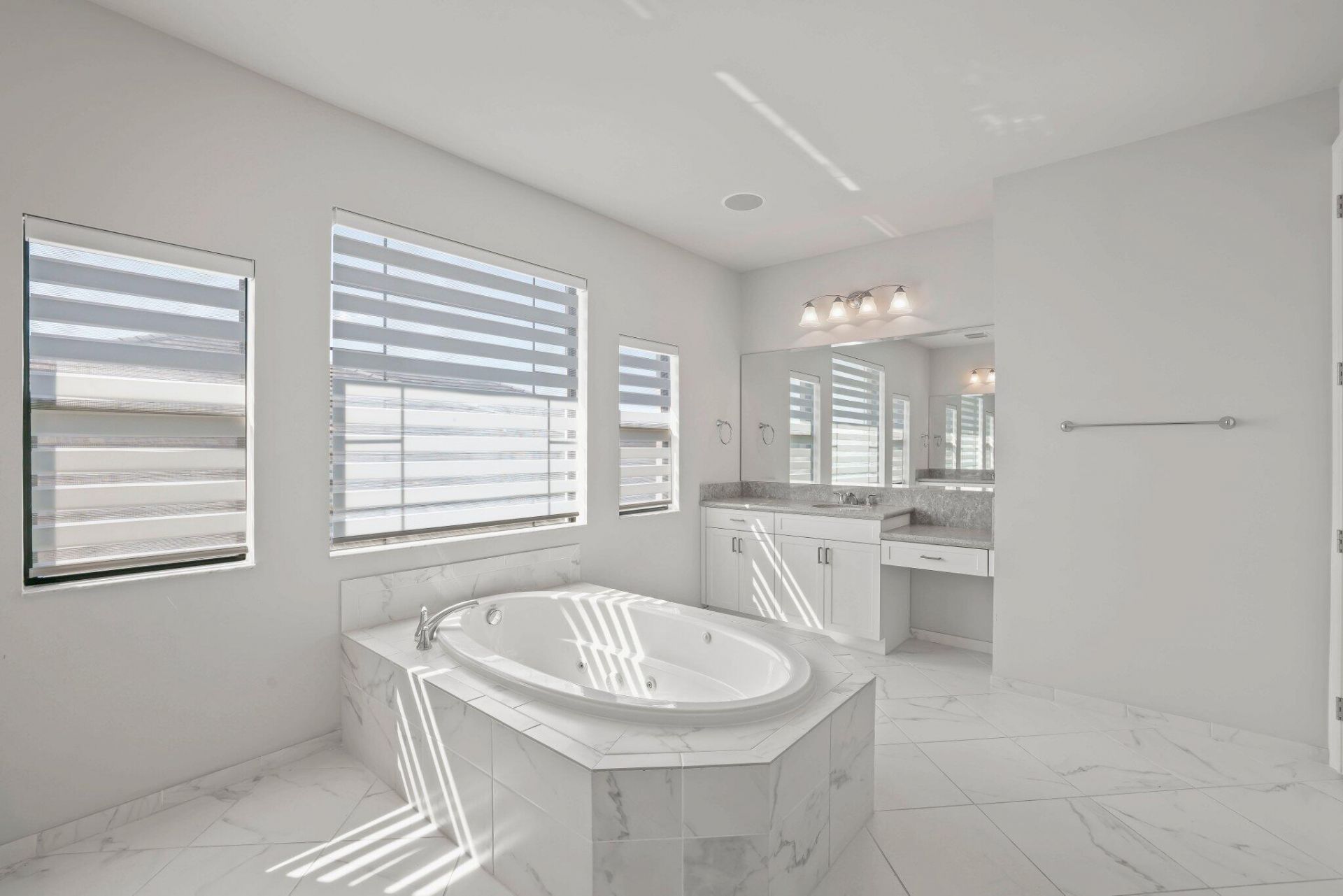 7015 NW 27th Avenue, Boca Raton, FL 33496 Photo