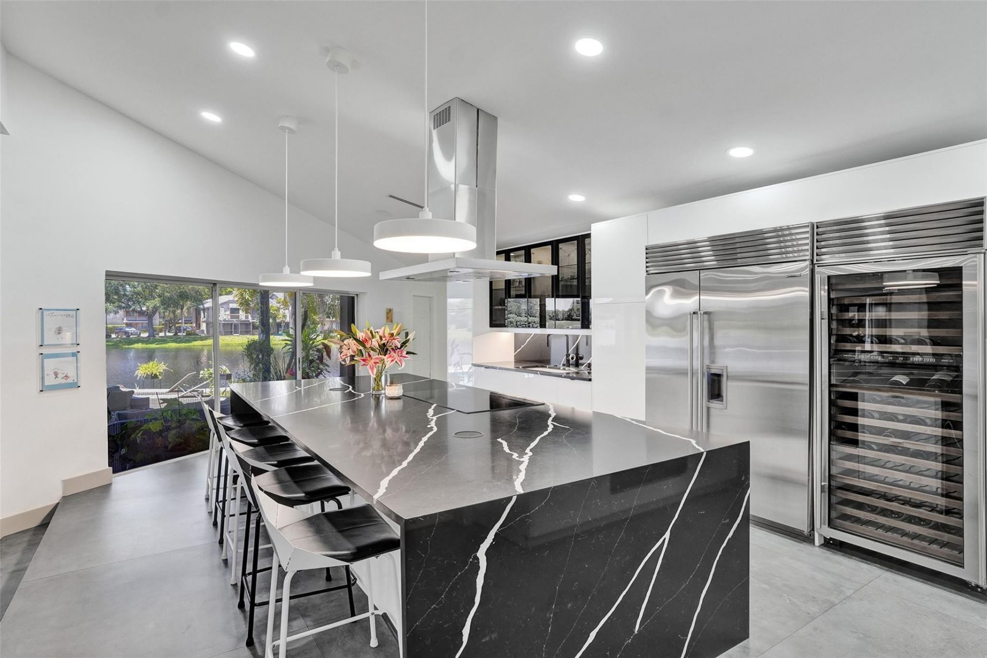 349 Jacaranda Drive, Plantation, FL 33324 Photo