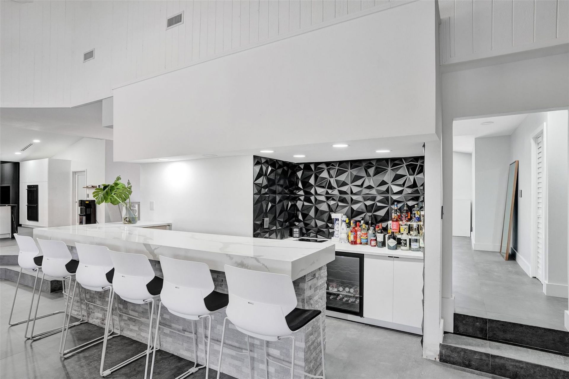 349 Jacaranda Drive, Plantation, FL 33324 Photo