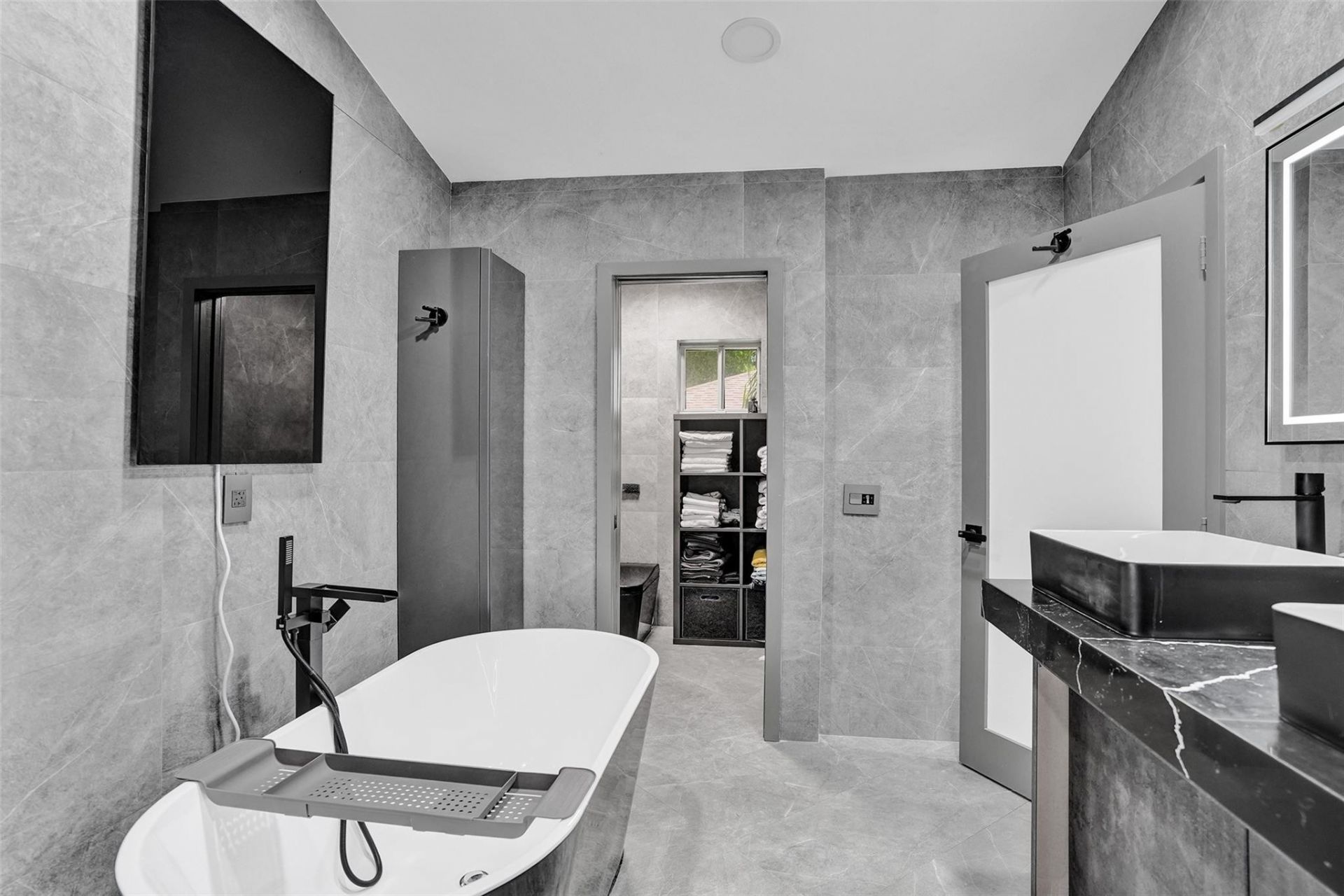 349 Jacaranda Drive, Plantation, FL 33324 Photo