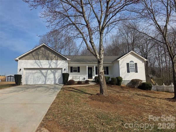 2034 Redberry Lane , Conover, NC 28613