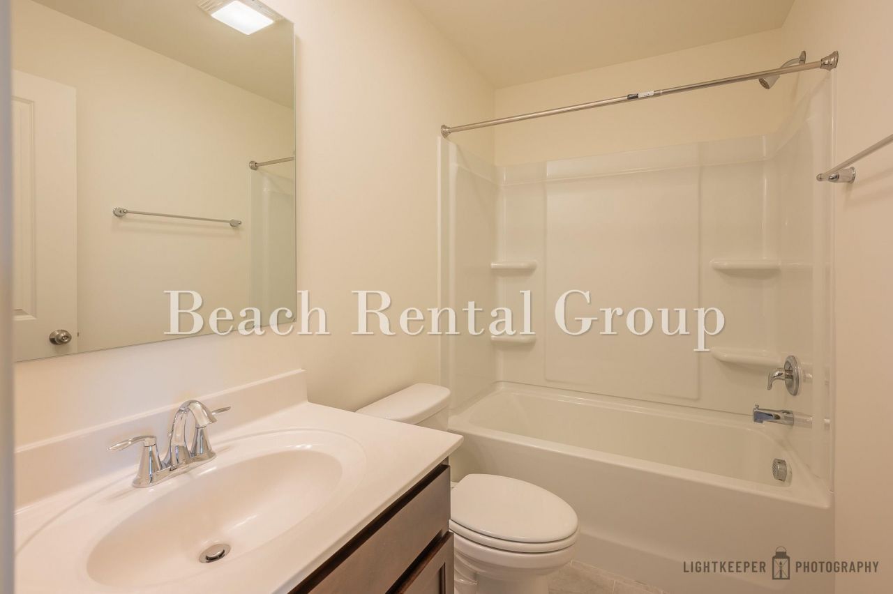 209 Banbury Ln.  Photo 7