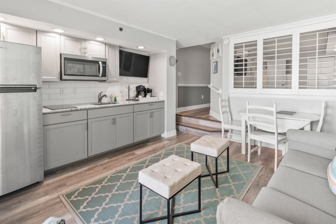 4800 S Ocean Blvd. Photo 19