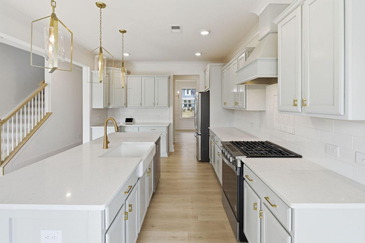 1008 Field Sparrow Drive Photo 10