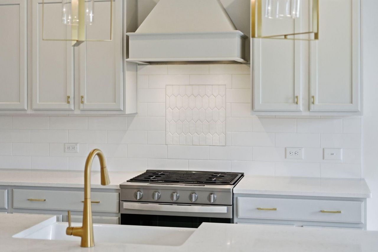 1008 Field Sparrow Drive Photo 14