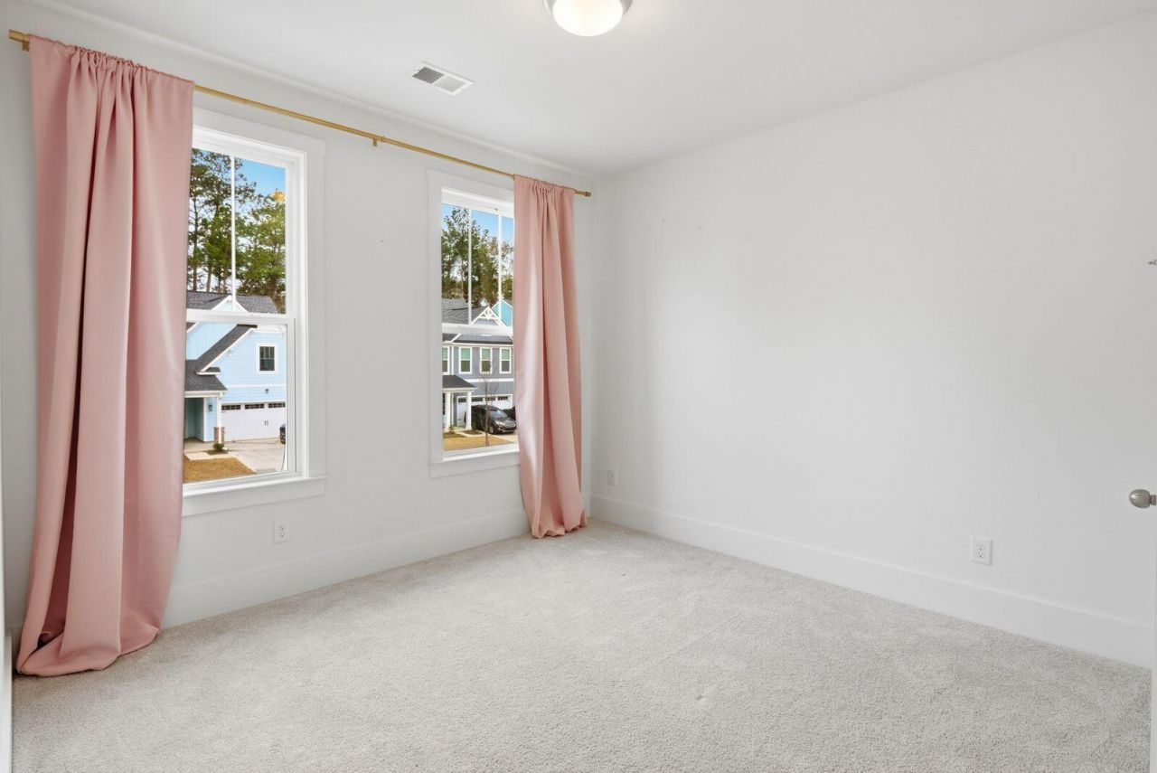 1008 Field Sparrow Drive Photo 23