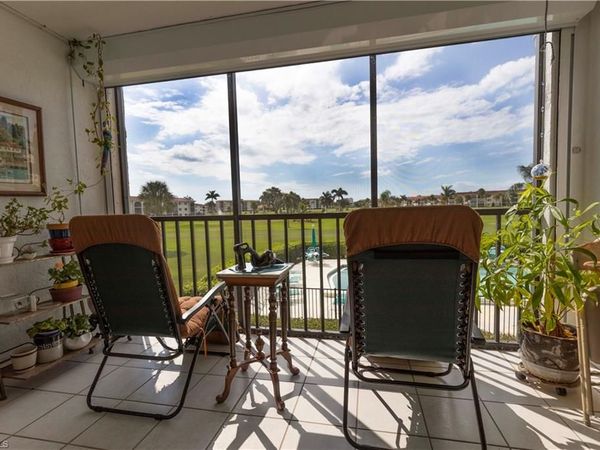 37 High Point CIR E, Unit 209, NAPLES, FL 34103