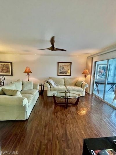 37 High Point Cir E, Unit 209, Naples, FL 34103 Photo