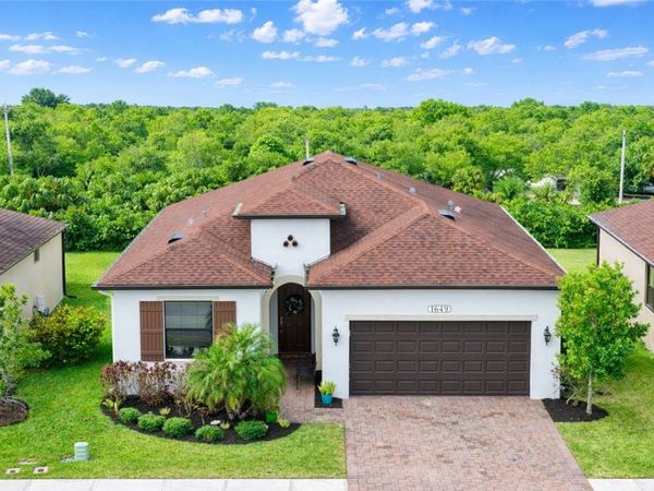 1649 Willows Square, Vero Beach, FL 32966