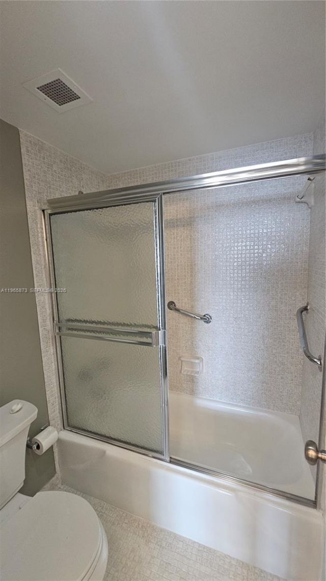 1980 S Ocean Dr, Unit 22G, Hallandale Beach, FL 33009 Photo
