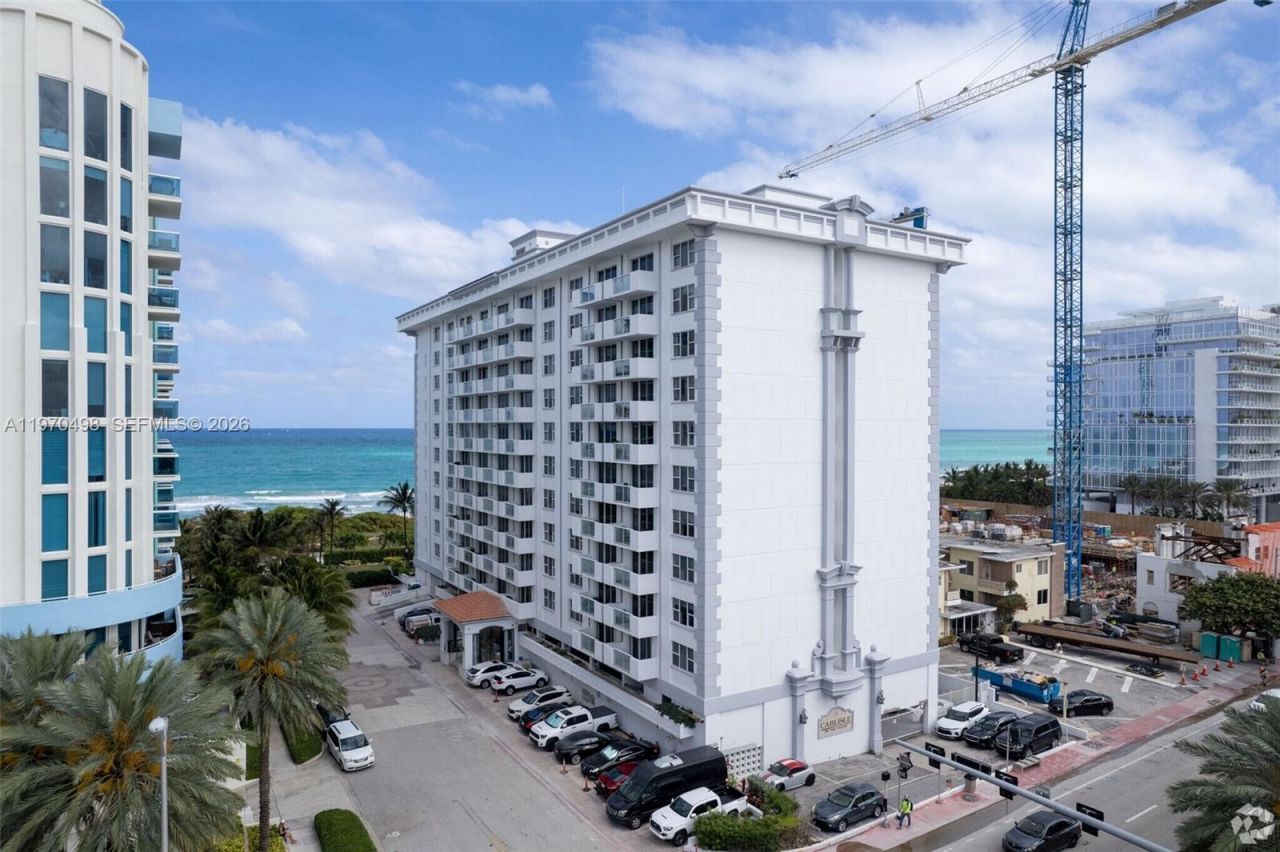 9195 Collins Ave , Unit 406, Surfside, FL 33154 Photo