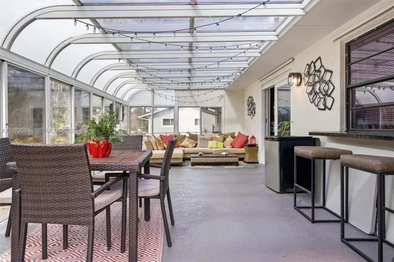 431 S Old Hiatus Rd, Plantation, FL 33325 Photo