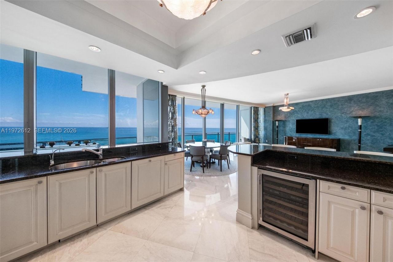 10295 Collins Ave, Unit 1502, Bal Harbour, FL 33154 Photo
