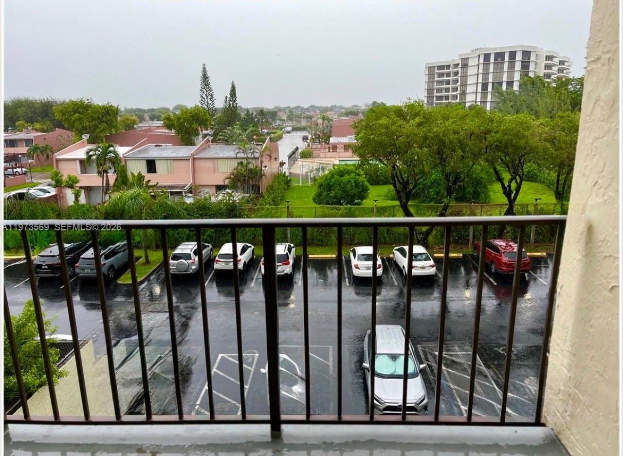 14250 SW 62nd St, Unit 424, Miami, FL 33183 Photo