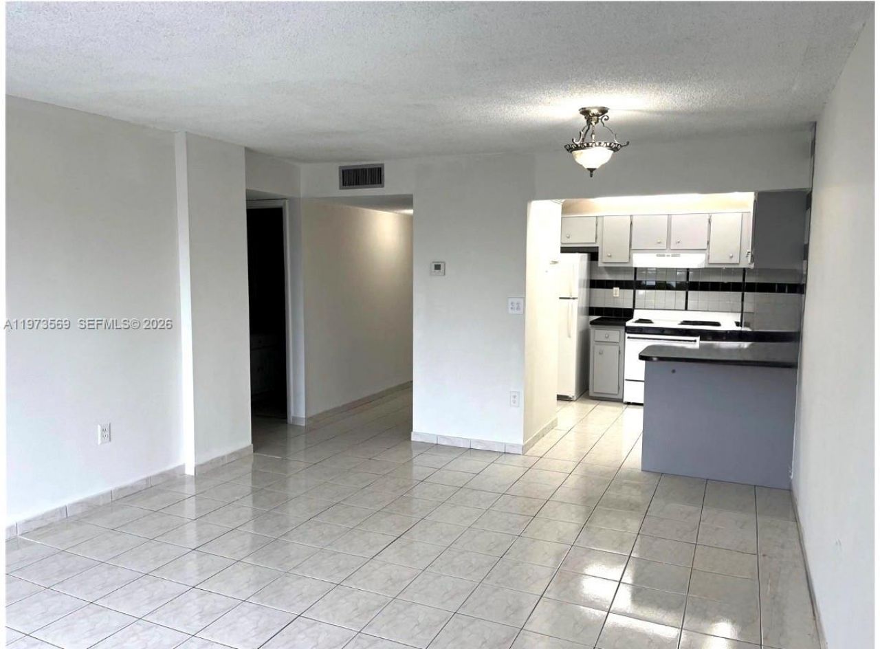 14250 SW 62nd St, Unit 424, Miami, FL 33183 Photo