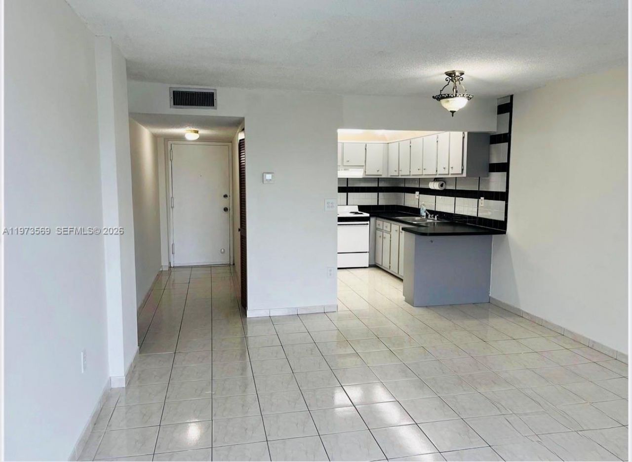 14250 SW 62nd St, Unit 424, Miami, FL 33183 Photo